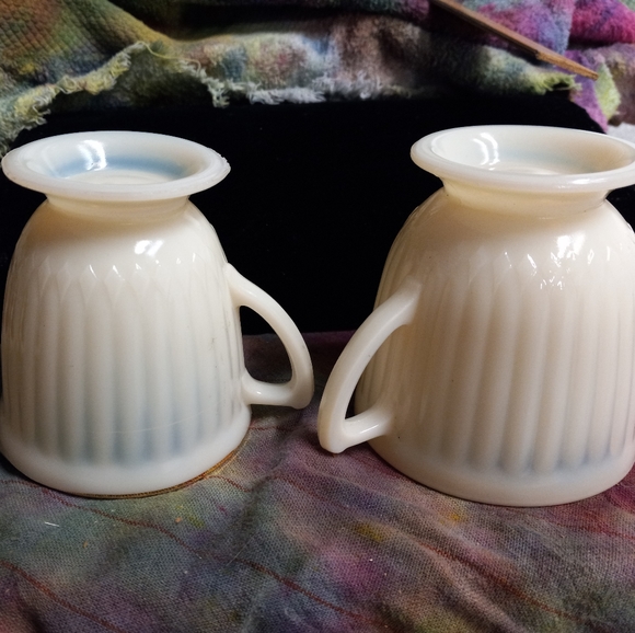 OPALESCENT MILK GLASS CREAMER SUGAR SET MACBETH EVANS - Picture 4 of 9